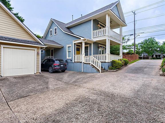 2nd image of 3818 Ridgelea Dr #B