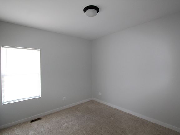 2nd image of 517 N Oxford St #A
