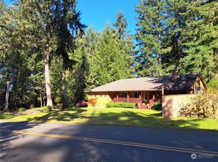 11312 Hillcrest Dr, Anderson Island, WA