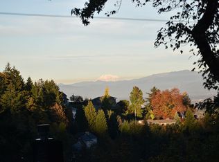 3005 SW Hampshire St, Portland, OR 97205