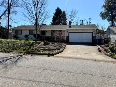 737 Estate St, Redding, CA, 96002