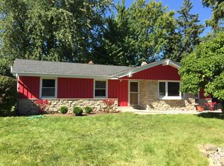 8697 N 63rd St, Brown Deer, WI 53223