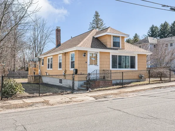 57 Haverhill St, Haverhill, MA 01830