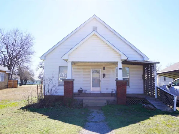 1012 Elm St, Perry, OK 73077