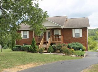 4128 Briggs Loop, Kodak, TN 37764