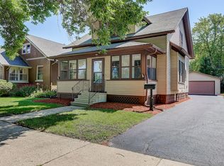 305 S Grand Ave, Waukesha, WI 53186