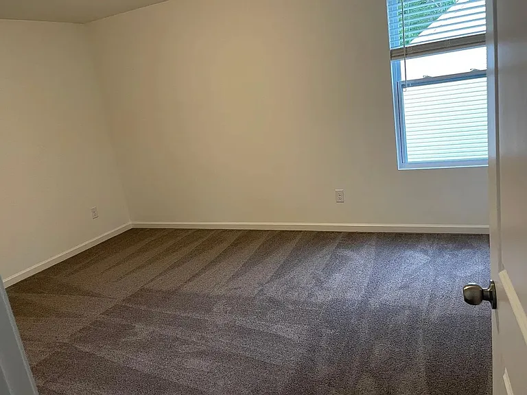 1511 Mariners Ct — Photo 6