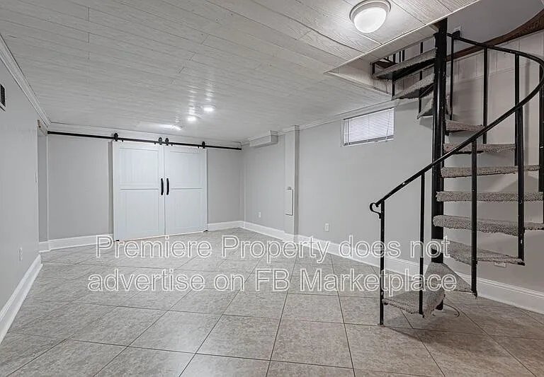 3029 W 74th St — Photo 11