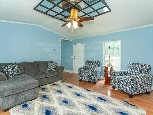 1254 Shore Dr, Ashville, AL 35953