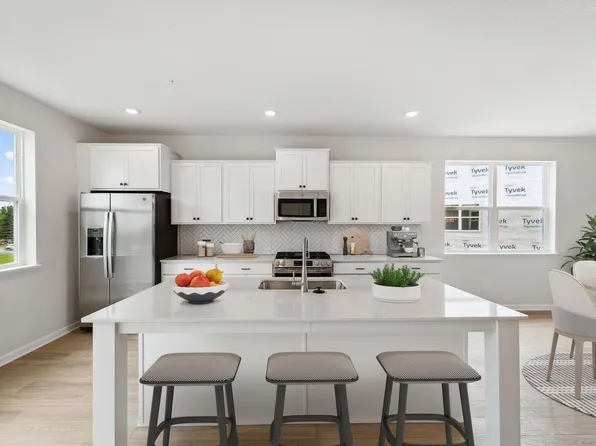 23176 Willow Dr, Rogers, MN 55374