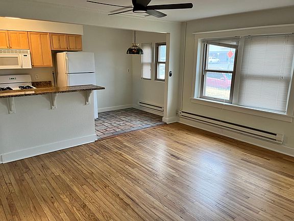 kitchen / living room