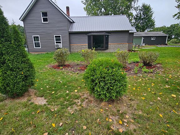 3rd image of 22010 W Kendaville Rd