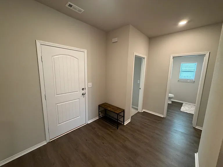 35 Kinley Brook Ln — Photo 6
