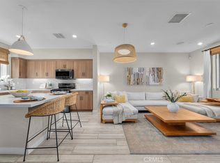 7755 Taylor Ln, Gardena, CA 90248