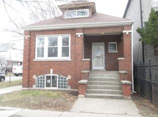 3025 E 80th Pl, Chicago, IL