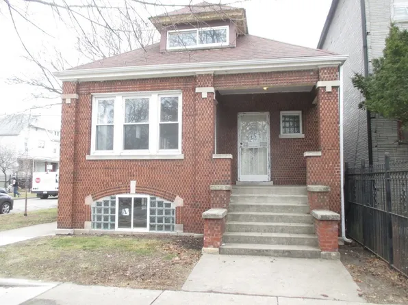 3025 E 80th Pl, Chicago, IL 60617