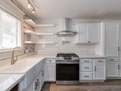 6583 N Maple Ave, Fresno, CA, 93710