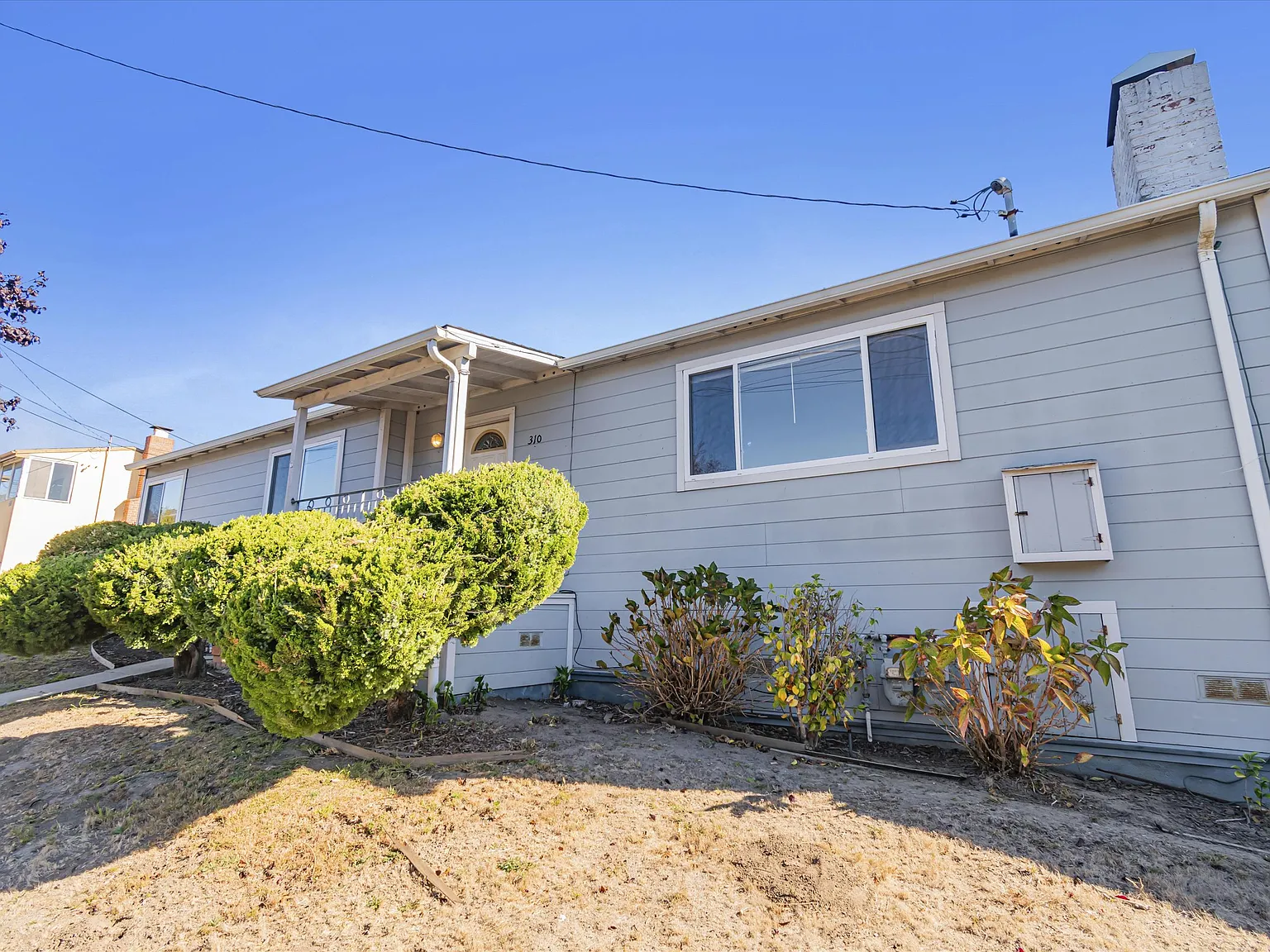 2 bed, 1.5 bath, 1050 sqft, $3,950 — Photo 1