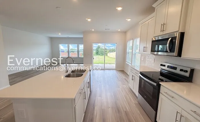 29447 Satilla Cir — Photo 4