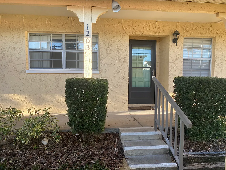 2465 Northside Dr #1203