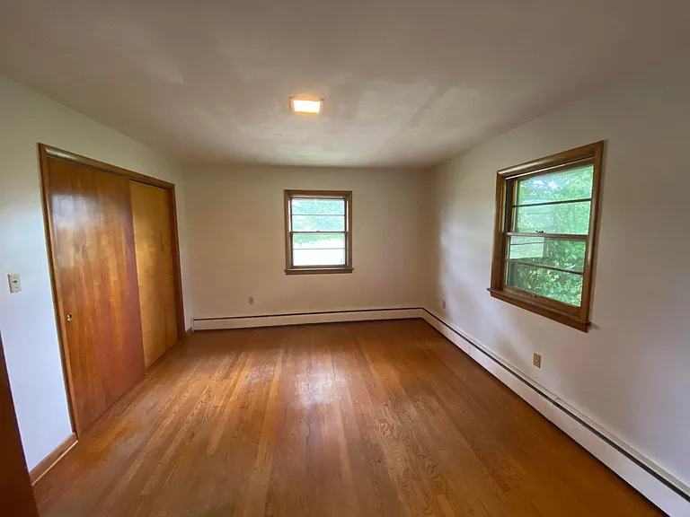 12118 Greencastle Pike — Photo 6