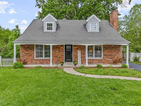 721 Chippendale Ct, Saint Louis, MO 63122