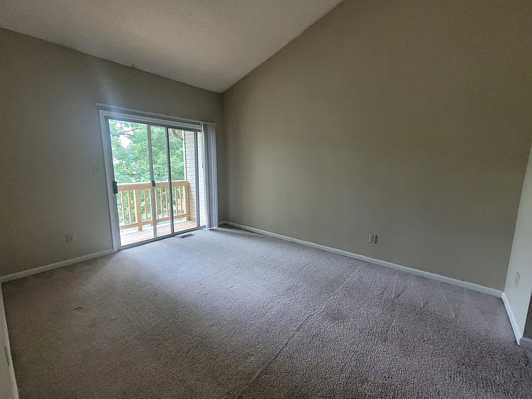 12732 Daybreak Cir — Photo 8