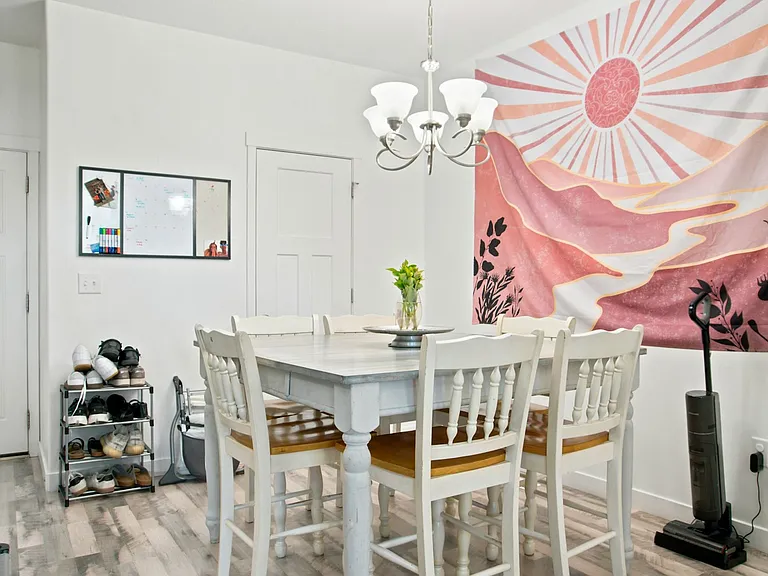 1096 W Emerald Pools Ln — Photo 4