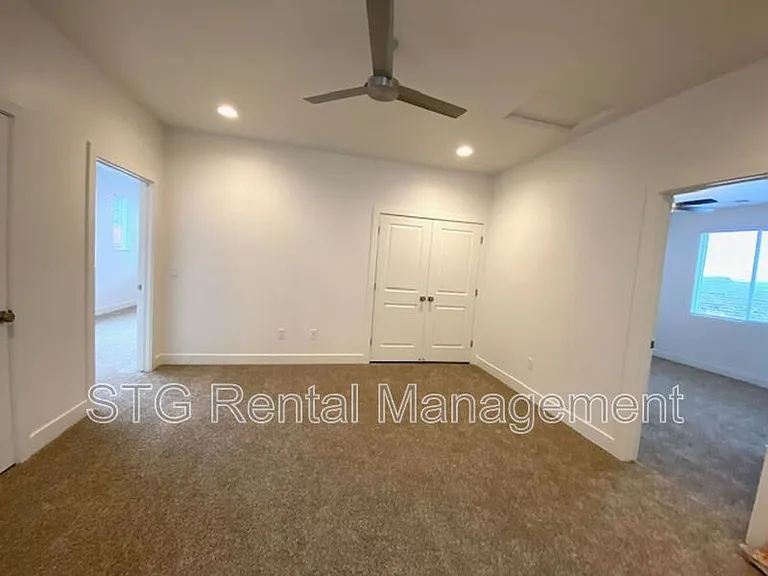 438 Stone Mountain Dr #52-A — Photo 21
