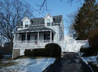 86 S Walnut St, Quincy, MA 02169