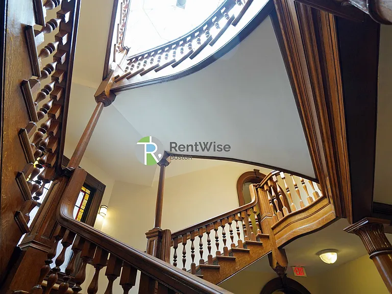 2 Ware St #109U — Photo 15