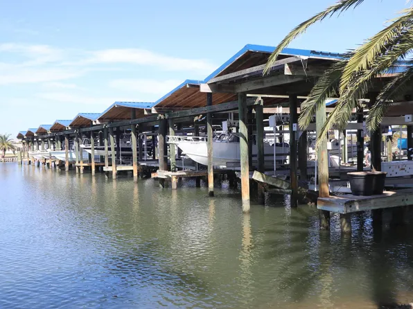 57 Pirates Cove Marina, Grand Isle, LA 70358