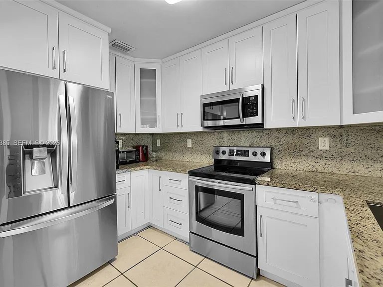 3614 SW 58th Ave — Photo 19