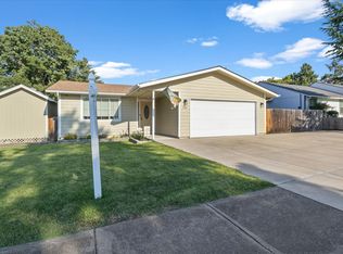 3124 Blackthorn Dr, Medford, OR 97504