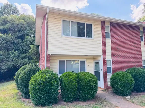 2371 Champion Ct, Raleigh, NC 27606