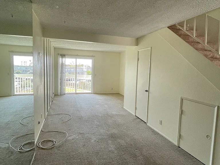 259 S Ventura Rd #248 — Photo 13