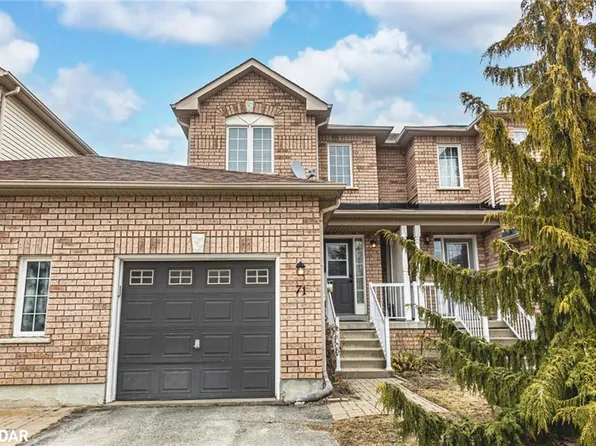 71 Pringle Dr, Barrie, ON L4N 0R2
