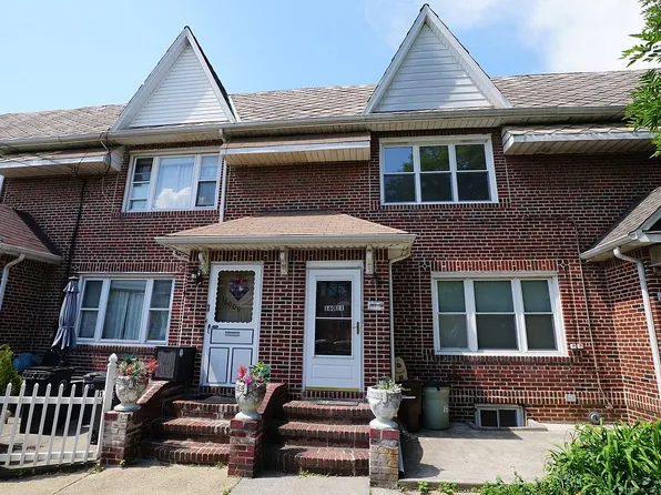 160-11 84th Rd #2, Jamaica, NY 11432