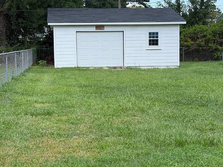 450 Lees Country Club Rd — Photo 19