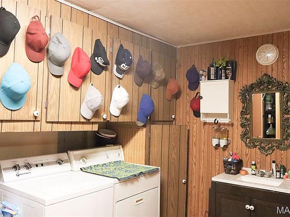 5th image of 502 Jaycee St