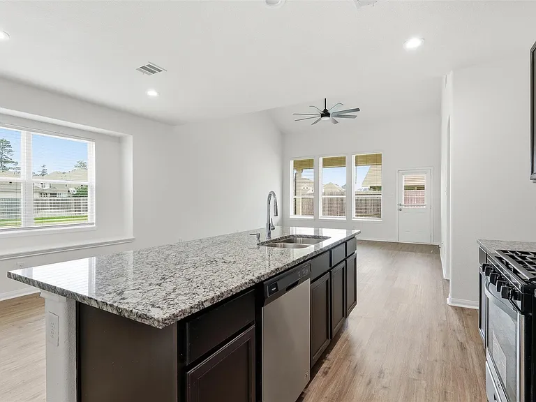 3503 Cannon Dr — Photo 9