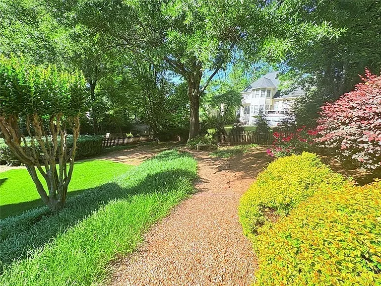 5480 Ashewoode Downs Dr — Photo 8