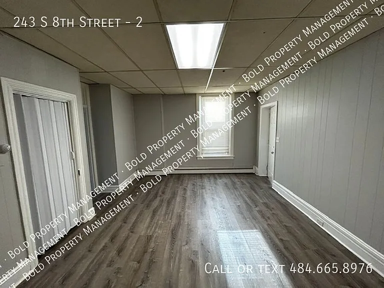 243 S 8th St #2 — Photo 2