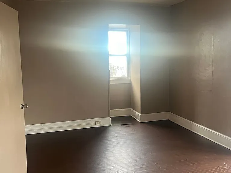 507 N Beaver St — Photo 4