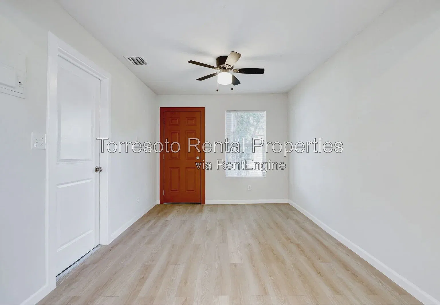 1 bed, 1.0 bath, 600 sqft, $850 — Photo 2