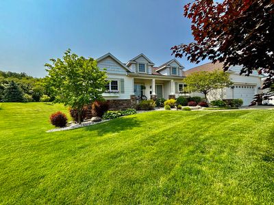 1438 N Lake Ct, Hudsonville, MI, 49426