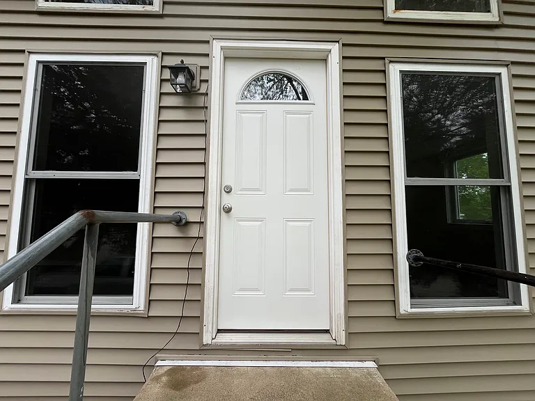 453 Mound St #2 — Photo 2