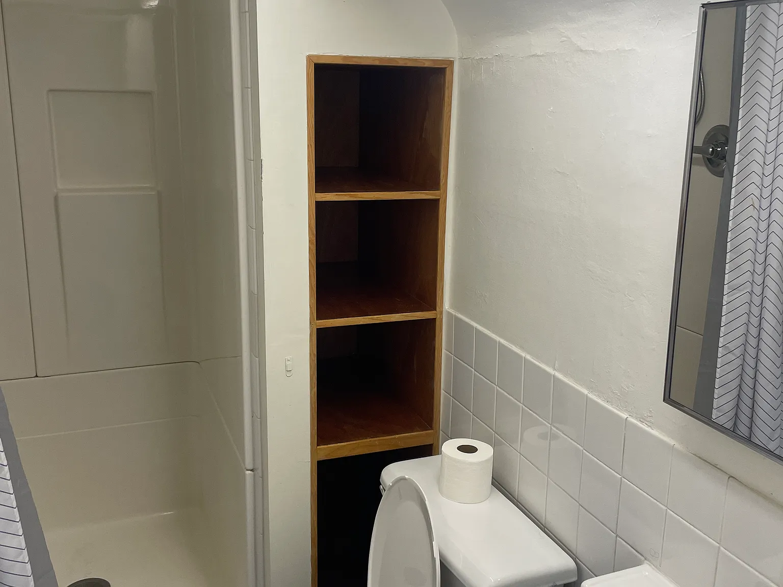 2 bed, 800 sqft, $1,200 — Photo 3
