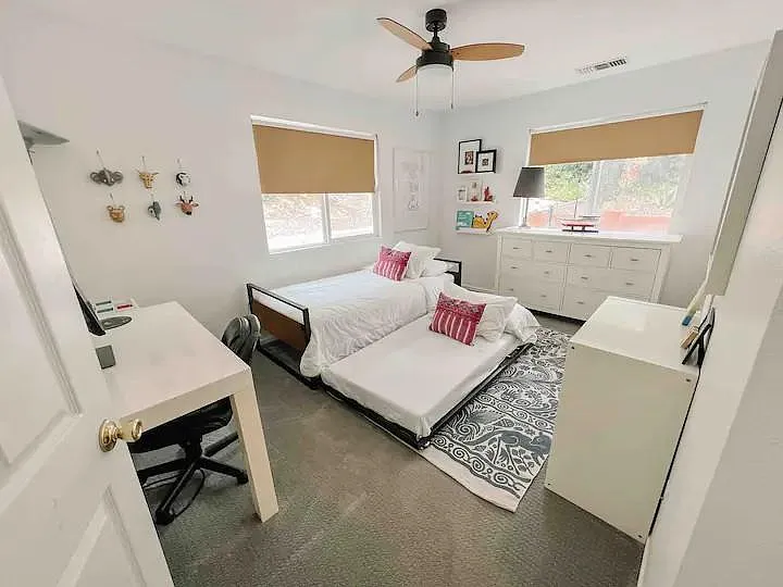 4900 Park Dr — Photo 14