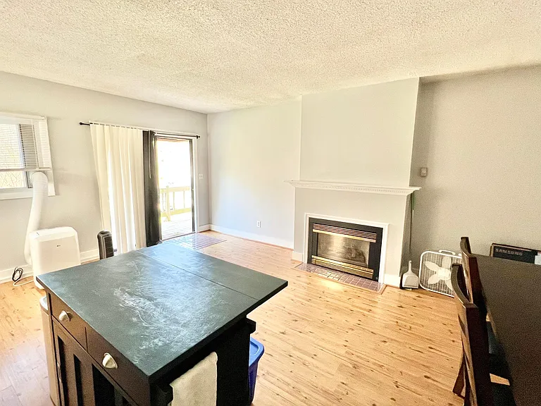 7 W Raleigh Rd #B — Photo 8